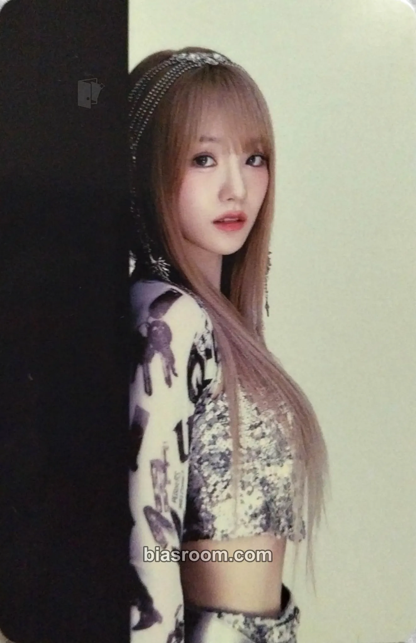 Nana Unframed Photocard - WOOAH - WOOAH K-pop photocard