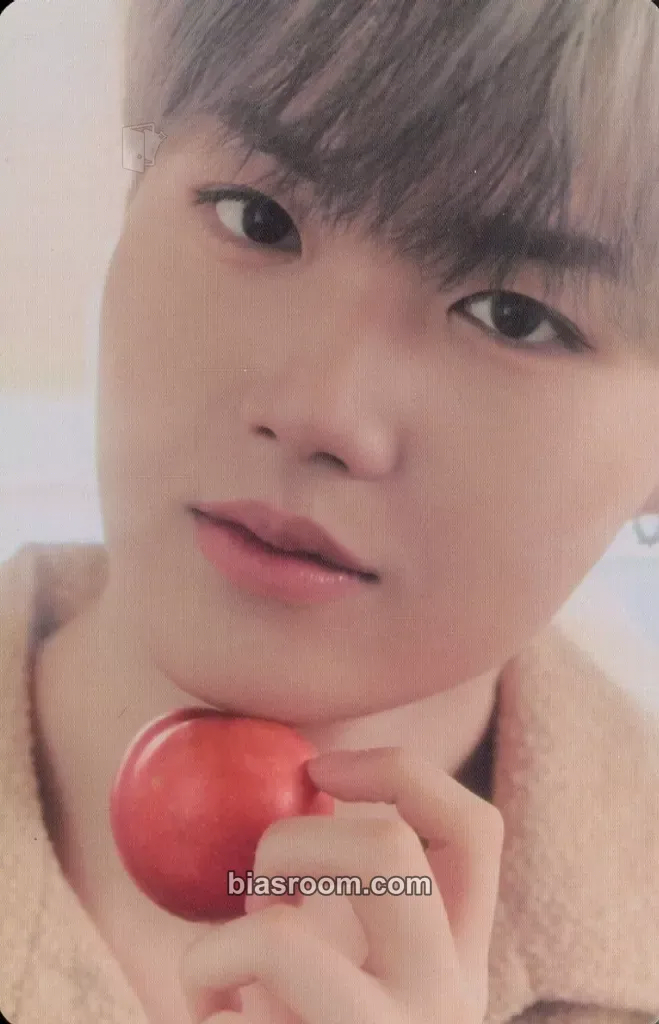 Doyoung 4th Anniversary : THE PARTY 4 U Photocard - TREASURE - TREASURE K-pop photocard
