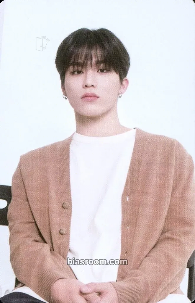 Park Jeongwoo 2024 Welcoming Collection Photocard - TREASURE - TREASURE K-pop photocard