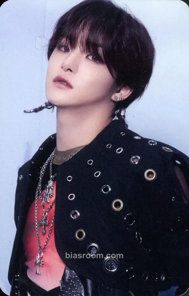 Jihoon KING KONG/REVERSE Photocard - TREASURE - TREASURE K-pop photocard