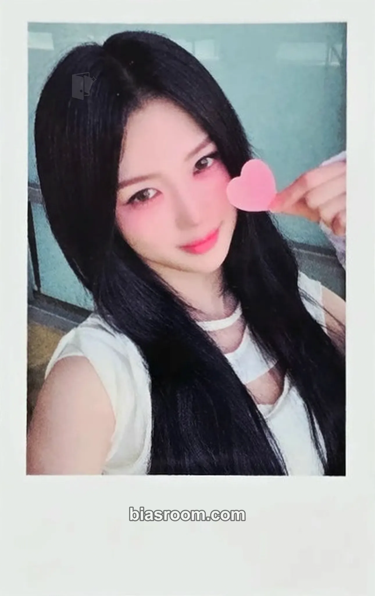 Yubin LOVE&POP pt.1 Photocard - tripleS - tripleS K-pop photocard