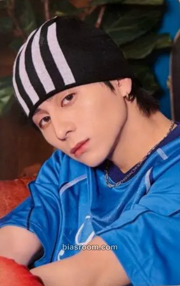 Hiroto Scenery Photocard - JI BLUE - JI BLUE K-pop photocard