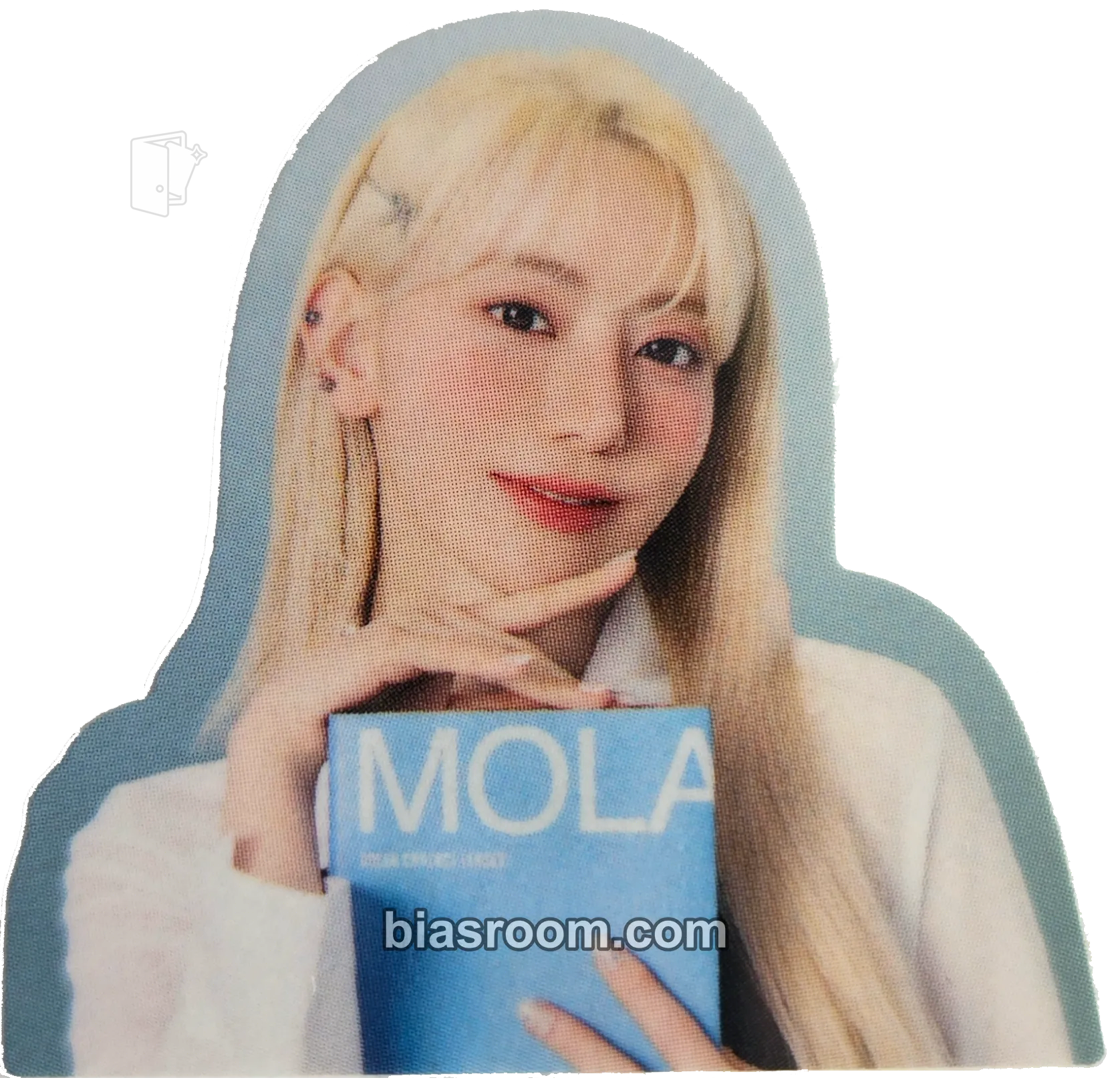 Sakura Molak x Sakura Photocard - LE SSERAFIM - LE SSERAFIM K-pop photocard