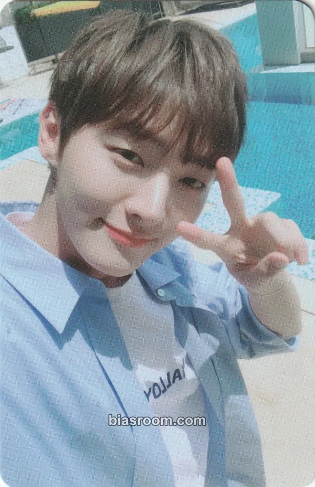 Jisung Summer Package Photocard - Wanna One - Wanna One K-pop photocard