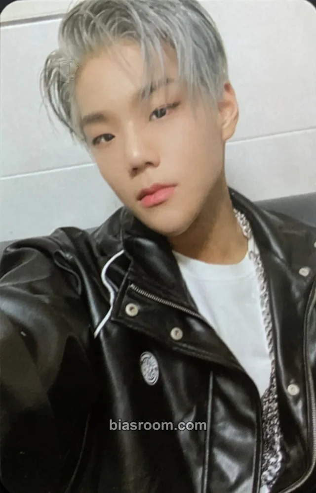DKB - Junseo - GROWTH Album album photocard