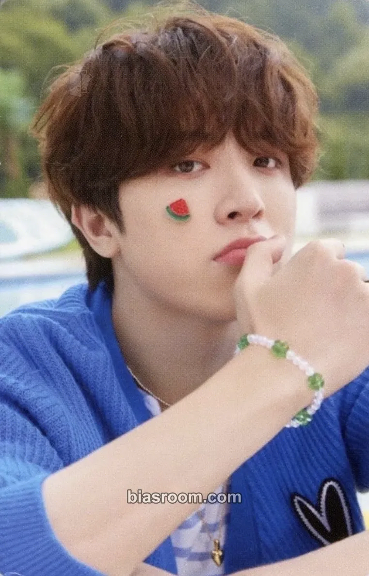 So Junghwan 2nd Anniversary Photocard - TREASURE - TREASURE K-pop photocard