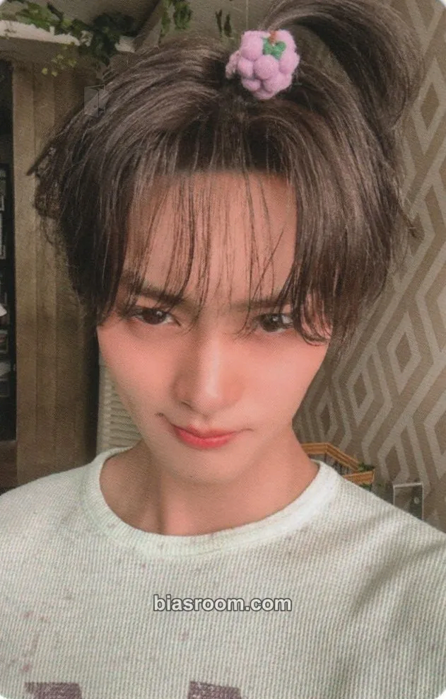 Taeyoung Dare to Crave Photocard - CRAVITY - CRAVITY K-pop photocard