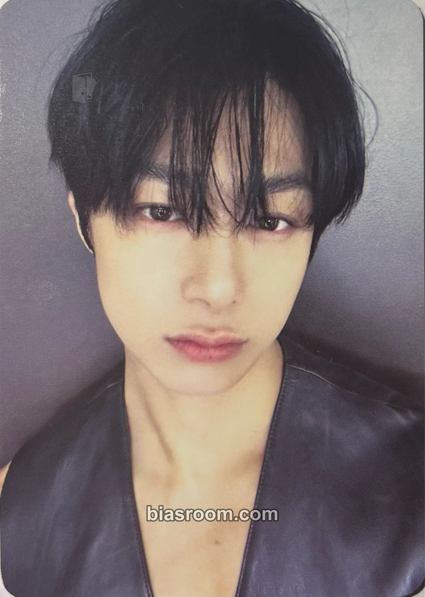 Hyungwon Hyungwon x John Varvatos Photocard - MONSTA X - MONSTA X K-pop photocard