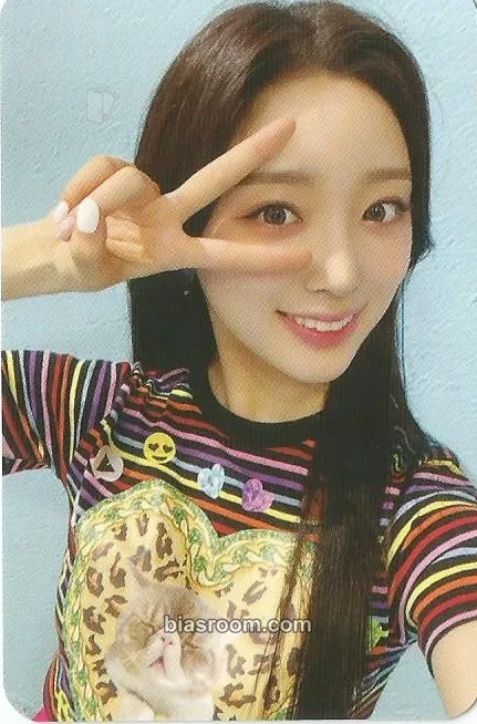 Hina Vanilla Photocard - LIGHTSUM - LIGHTSUM K-pop photocard