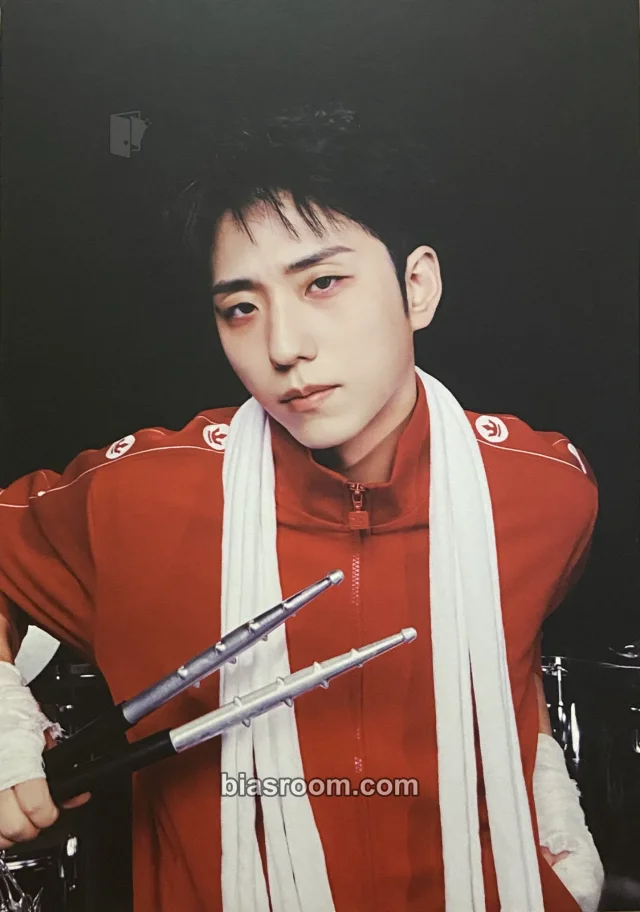 Xdinary Heroes - Gunil - Villians 3rd Generation Membership Kit Other membership fanclub postcard
