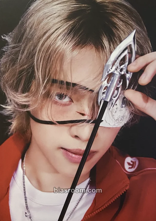 Xdinary Heroes - Gaon - Villians 3rd Generation Membership Kit Other membership fanclub postcard