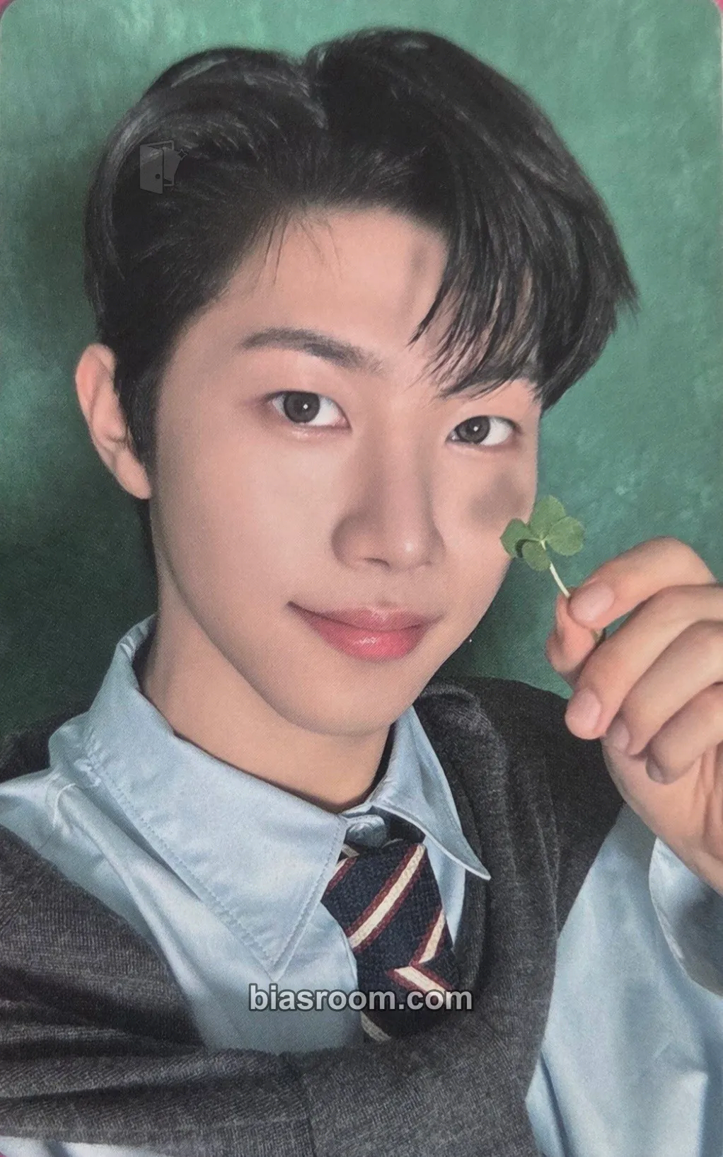 Hyunwoo 2025 SEASON'S GREETINGS Photocard - xikers - xikers K-pop photocard
