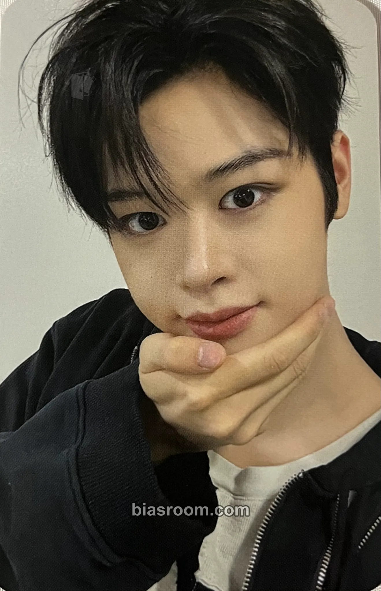 Ma Jingxiang blackout Photocard - CLOSE YOUR EYES - CLOSE YOUR EYES K-pop photocard