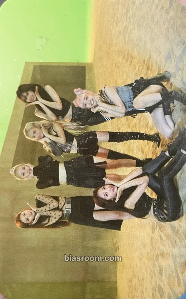 EVERGLOW - Hush Album album photocard