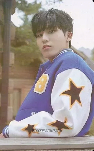 Park Jeongwoo 2022 Welcoming Collection Photocard - TREASURE - TREASURE K-pop photocard