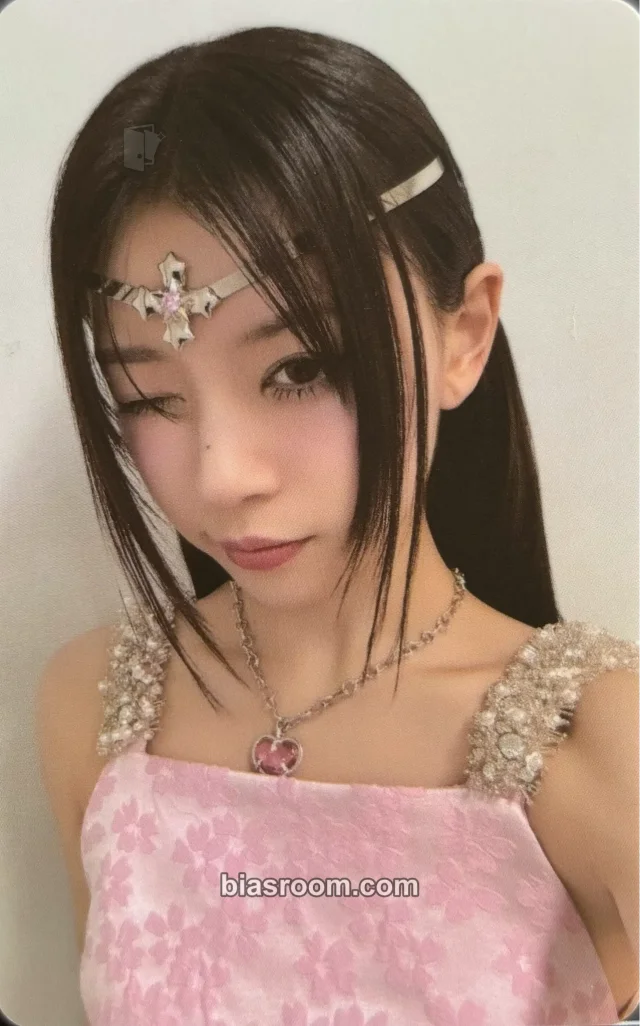 ILLIT - Moka - bomb Album pvc card weverse global shop (wvg)