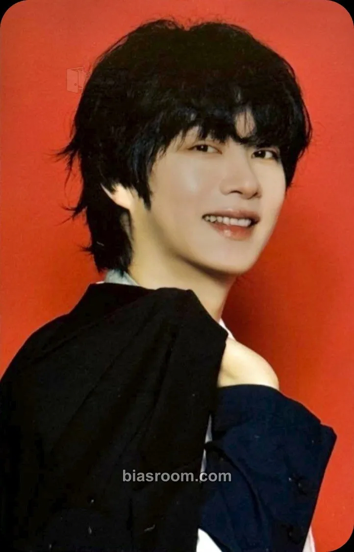Heechul 2026 Season's Greetings - Detectives : Case File 2026 Top Secret Photocard - SUPER JUNIOR - SUPER JUNIOR K-pop photocard