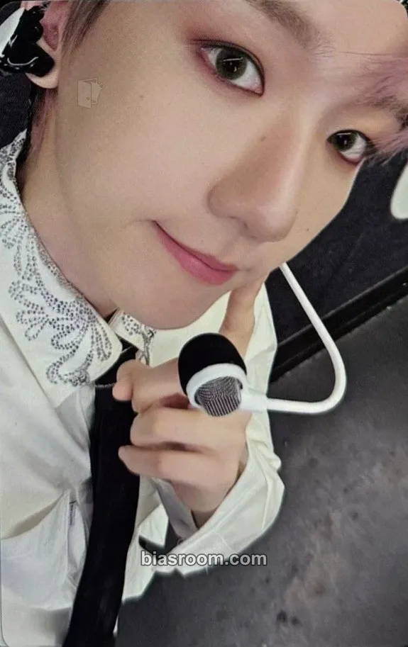 Baekhyun Essence of Reverie Photocard - EXO - EXO K-pop photocard