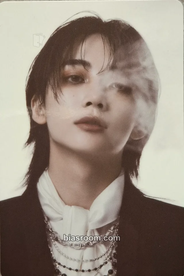 SEVENTEEN - Jeonghan - This Man Album pop-up store merch photocard photocard set version 1