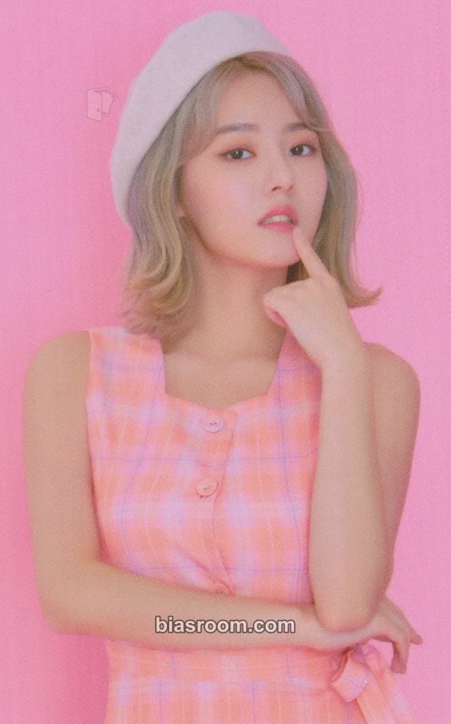 FANATICS - Chaelin - The Six Album album photocard