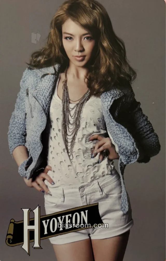 Girls' Generation - Hyoyeon - The First Japan Arena Tour Event photocard set merch photocard