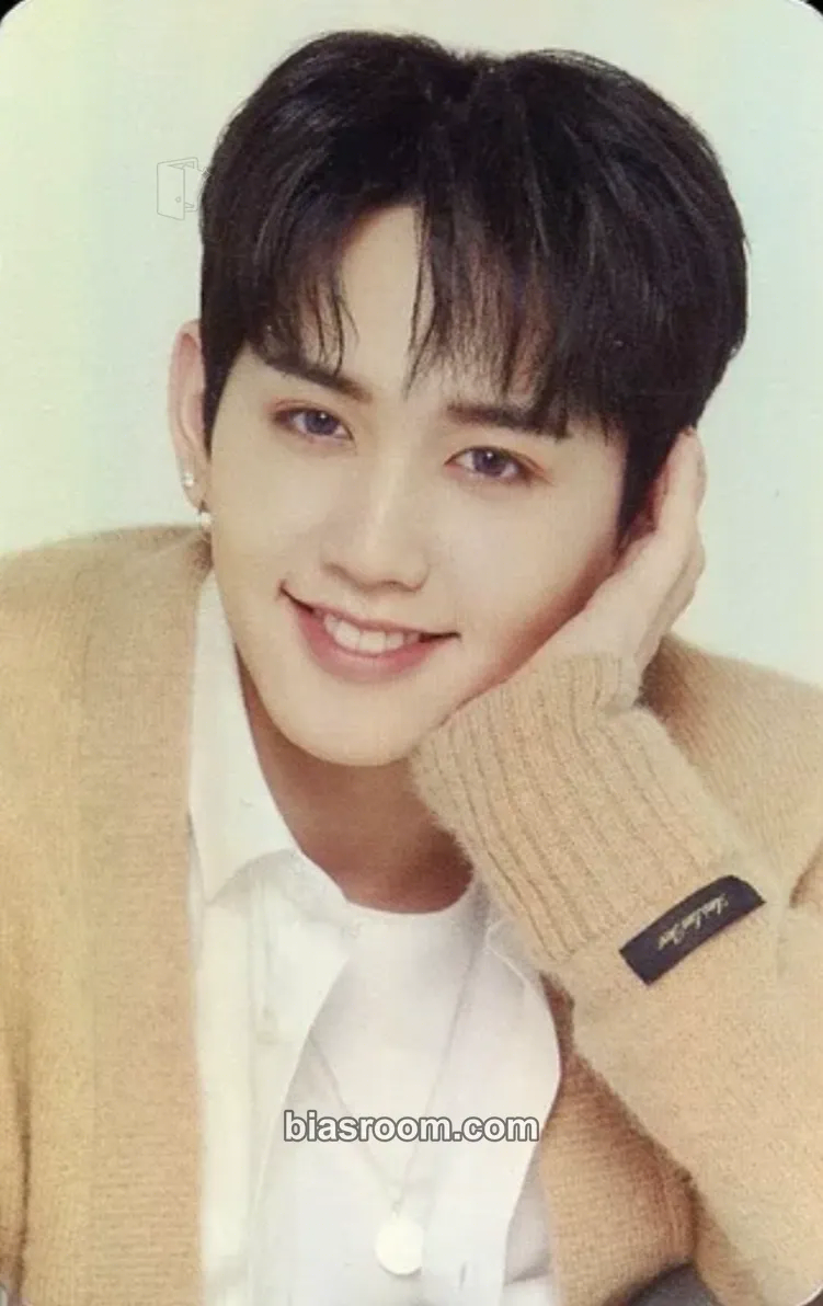 Mashiho THE FIRST STEP : TREASURE EFFECT (Japanese Version) Photocard - TREASURE - TREASURE K-pop photocard