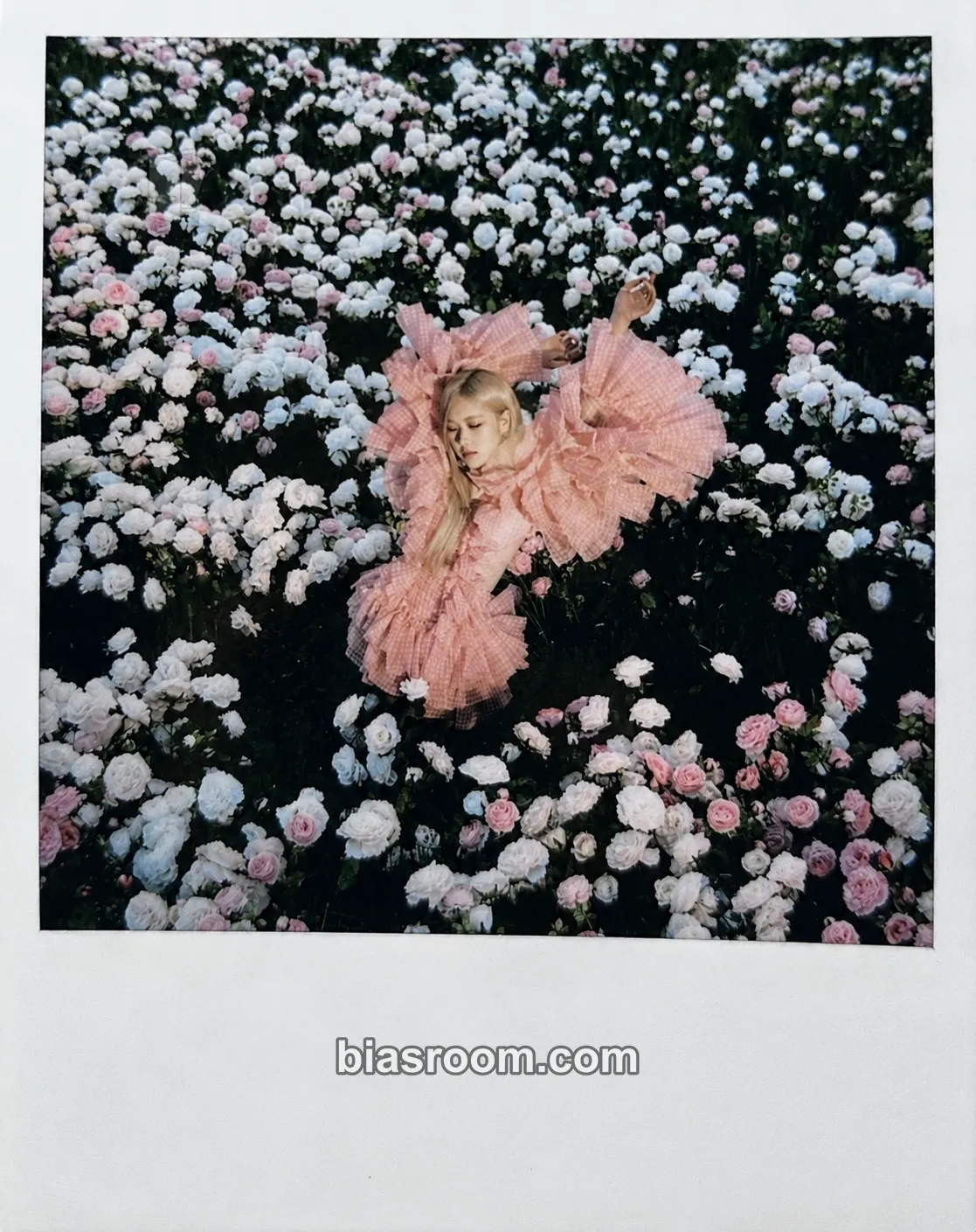 Rosé -R- (Rosé solo) Photocard - BLACKPINK - BLACKPINK K-pop photocard