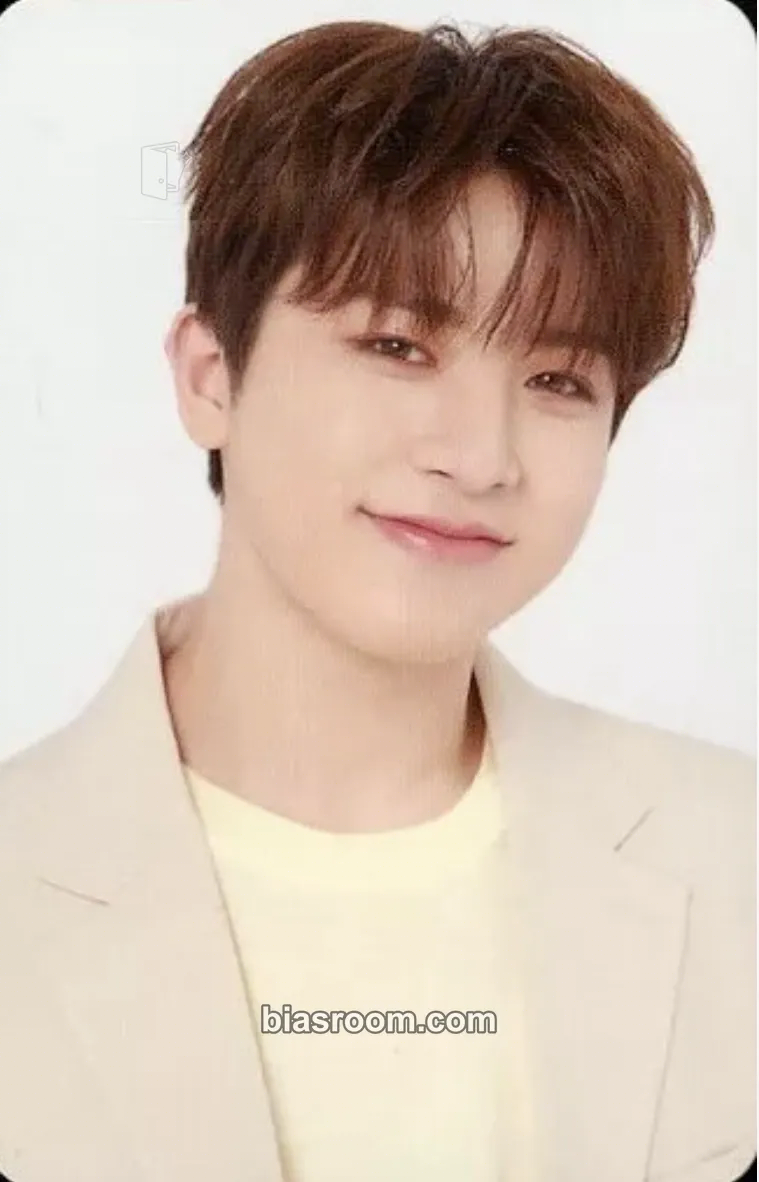So Junghwan THE FIRST STEP : TREASURE EFFECT (Japanese Version) Photocard - TREASURE - TREASURE K-pop photocard