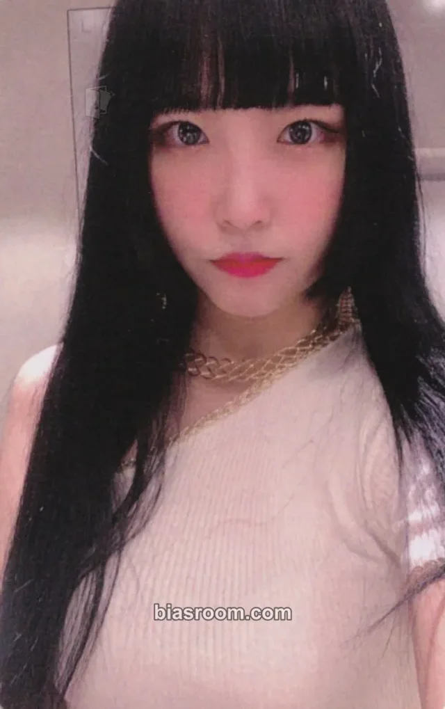 Harin PinkFantasy Shadow Play K-pop photocard