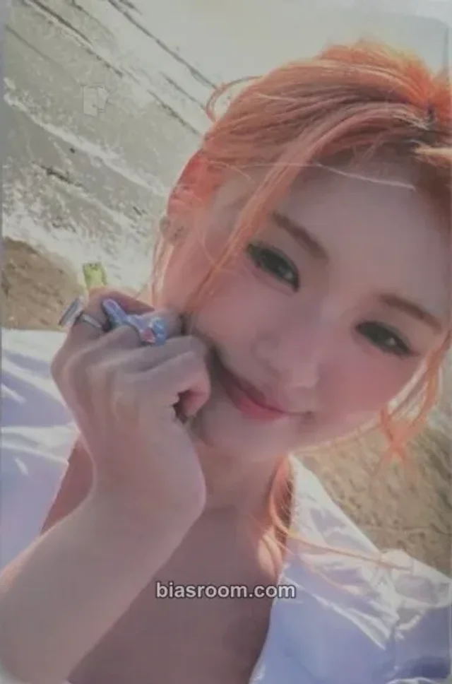 FIFTY FIFTY - Athena - Imperfect-I’mperfect Album pop-up withmuu/withdrama t-shirt merch photocard
