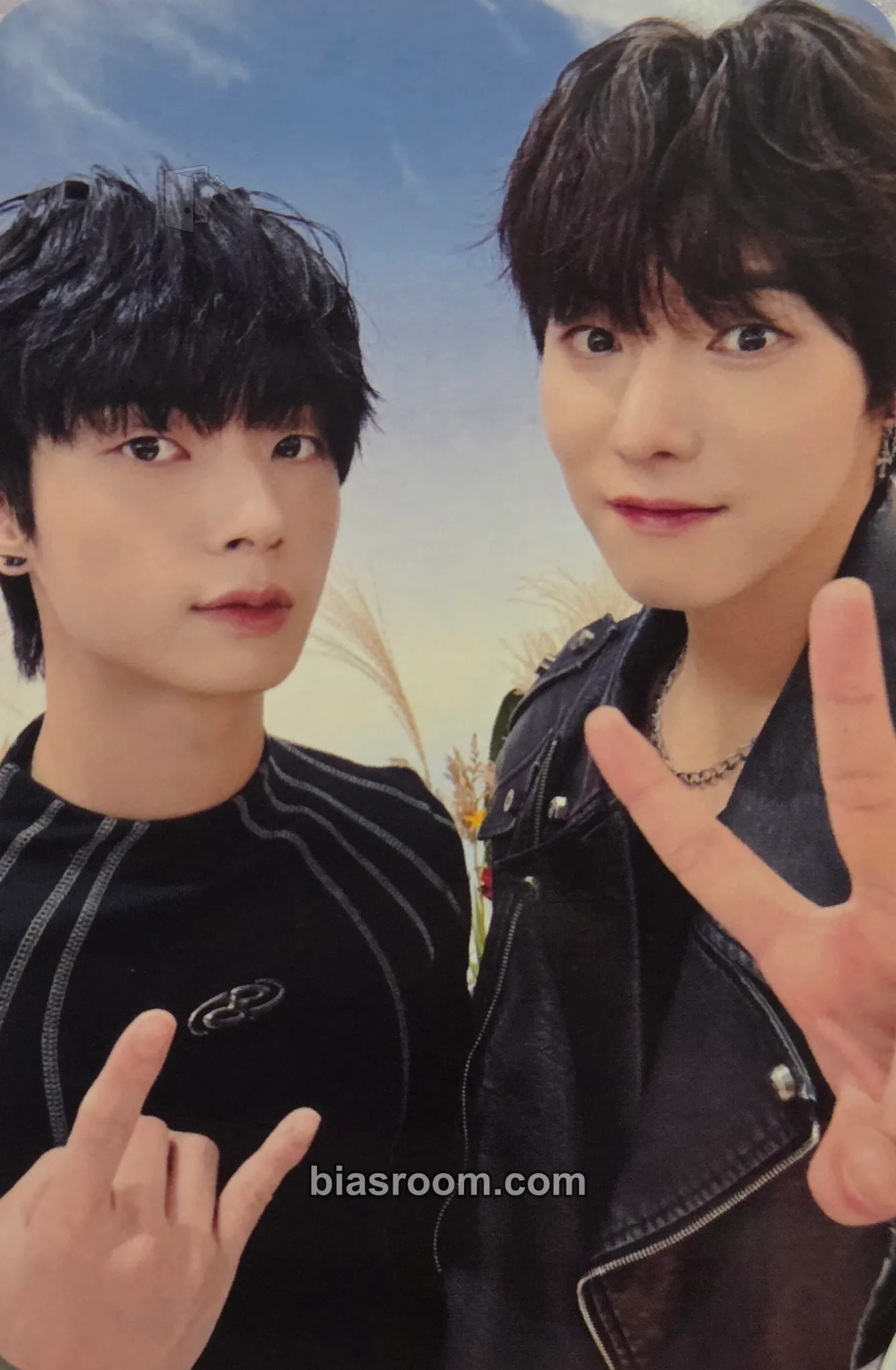 2025 ONEWE WORLD TOUR 'O! NEW E!volution Ⅳ' Photocard - ONEWE - ONEWE K-pop photocard