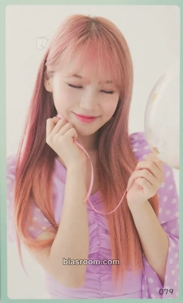 Kim Chaewon EYES ON ME Photocard - IZ*ONE - IZ*ONE K-pop photocard