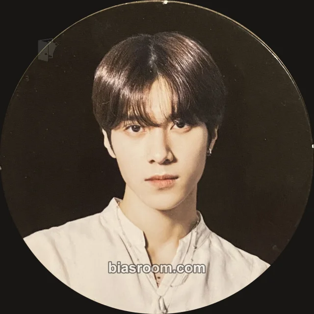 WayV - Hendery - Take Over The Moon: Sequel Album circle card