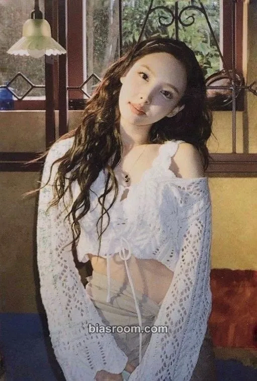 Nayeon Taste of Love Photocard - TWICE - TWICE K-pop photocard