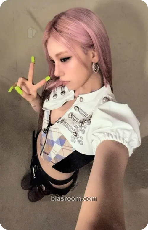 Yeji Motto Photocard - ITZY - ITZY K-pop photocard