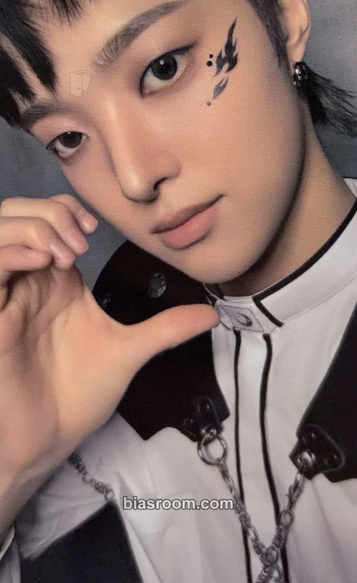 EJ Go in Blind - EP Photocard - &TEAM - &TEAM K-pop photocard