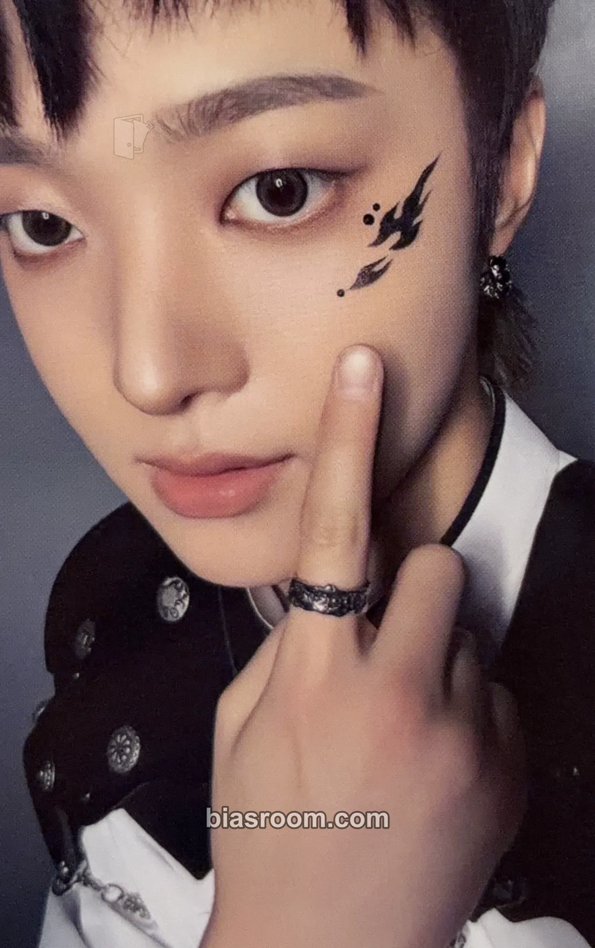 EJ Go in Blind - EP Photocard - &TEAM - &TEAM K-pop photocard
