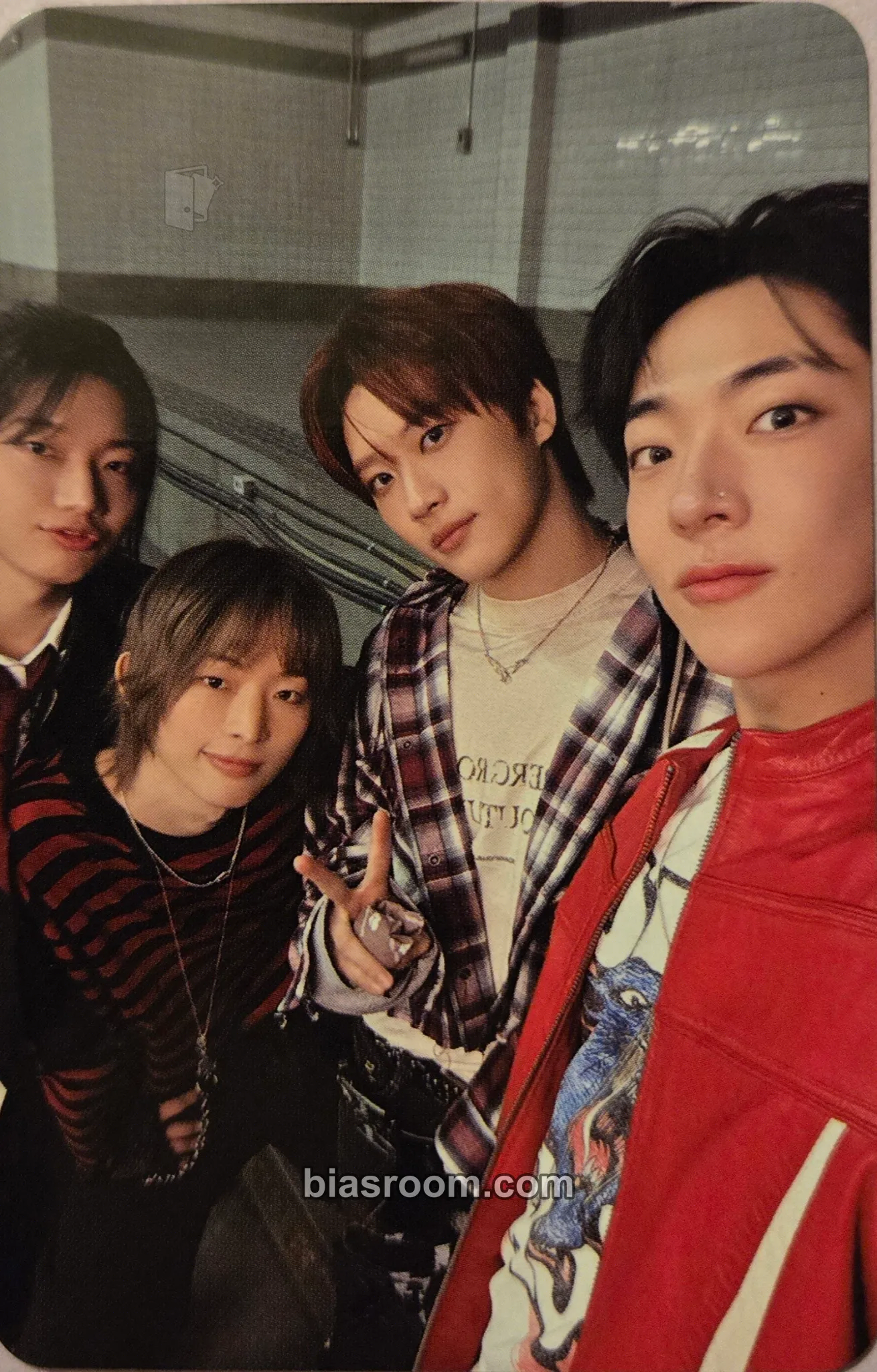RUN RUN RUN Photocard - Dragon Pony - Dragon Pony K-pop photocard