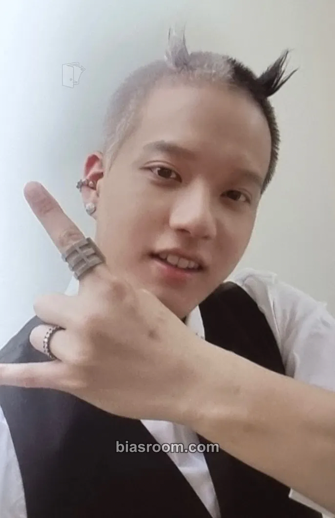 Peniel 4U : OUTSIDE Photocard - BTOB - BTOB K-pop photocard