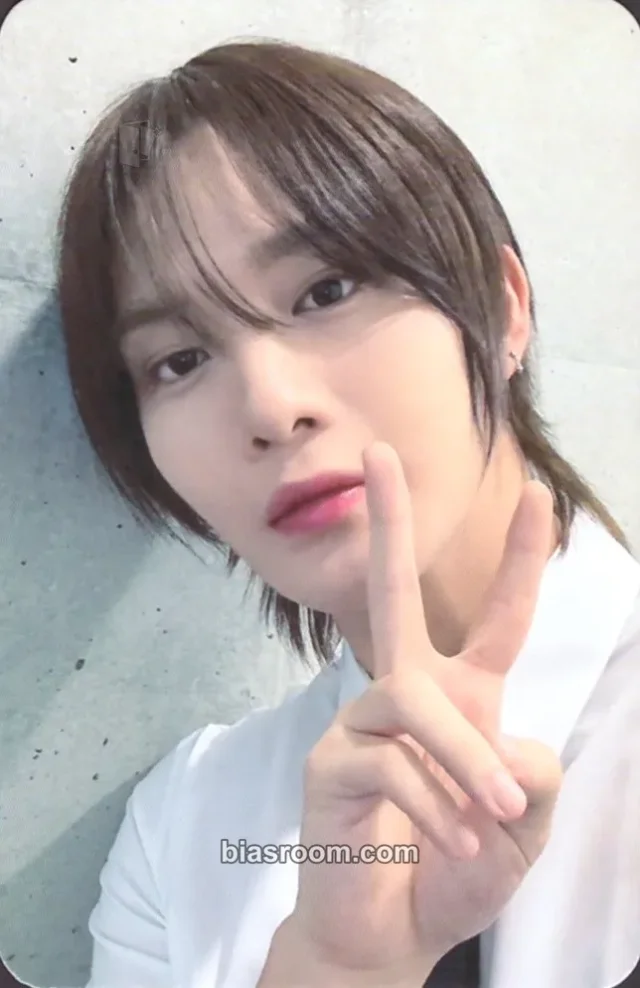 CIX - Jinyoung - 0 or 1 Album pob (pre-order benefit) fromm store