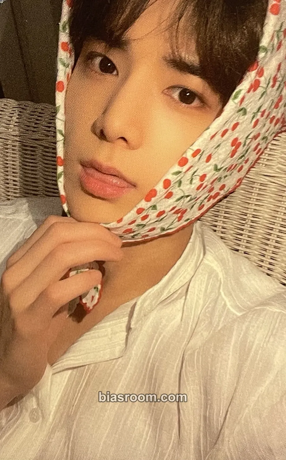 Younghoon Be Awake Photocard - THE BOYZ - THE BOYZ K-pop photocard