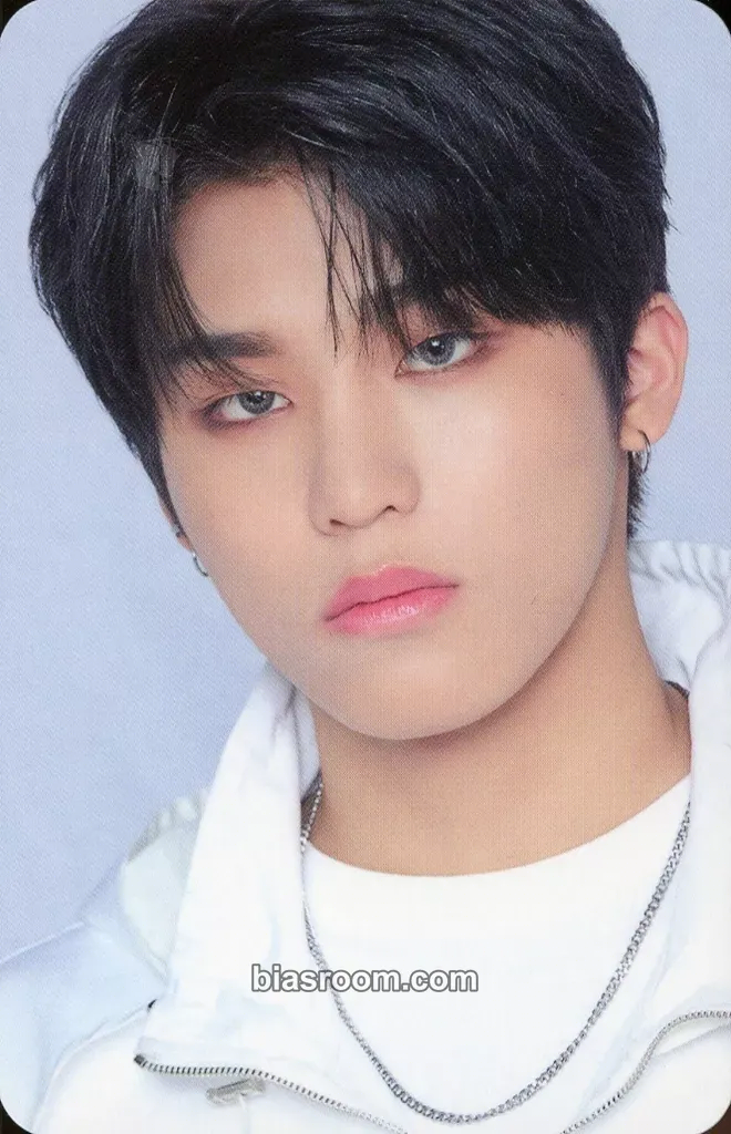 Park Jeongwoo THE SECOND STEP : CHAPTER ONE (Japanese Version) Photocard - TREASURE - TREASURE K-pop photocard
