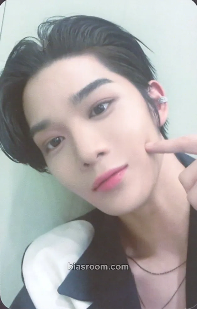 Jinyoung C9 2023 Pop-Up Photocard - CIX - CIX K-pop photocard