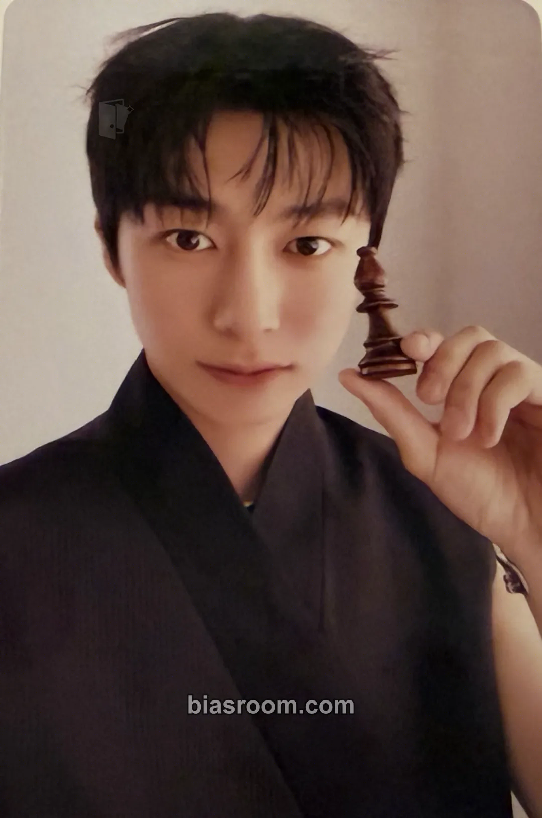 Hyungwon Hyungwon x iDOU Travel Photocard - MONSTA X - MONSTA X K-pop photocard