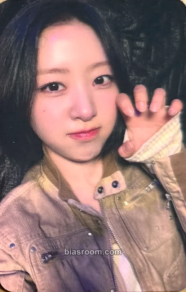 Yves  - Yves - Nail Album pob (pre-order benefit) store exclusive
