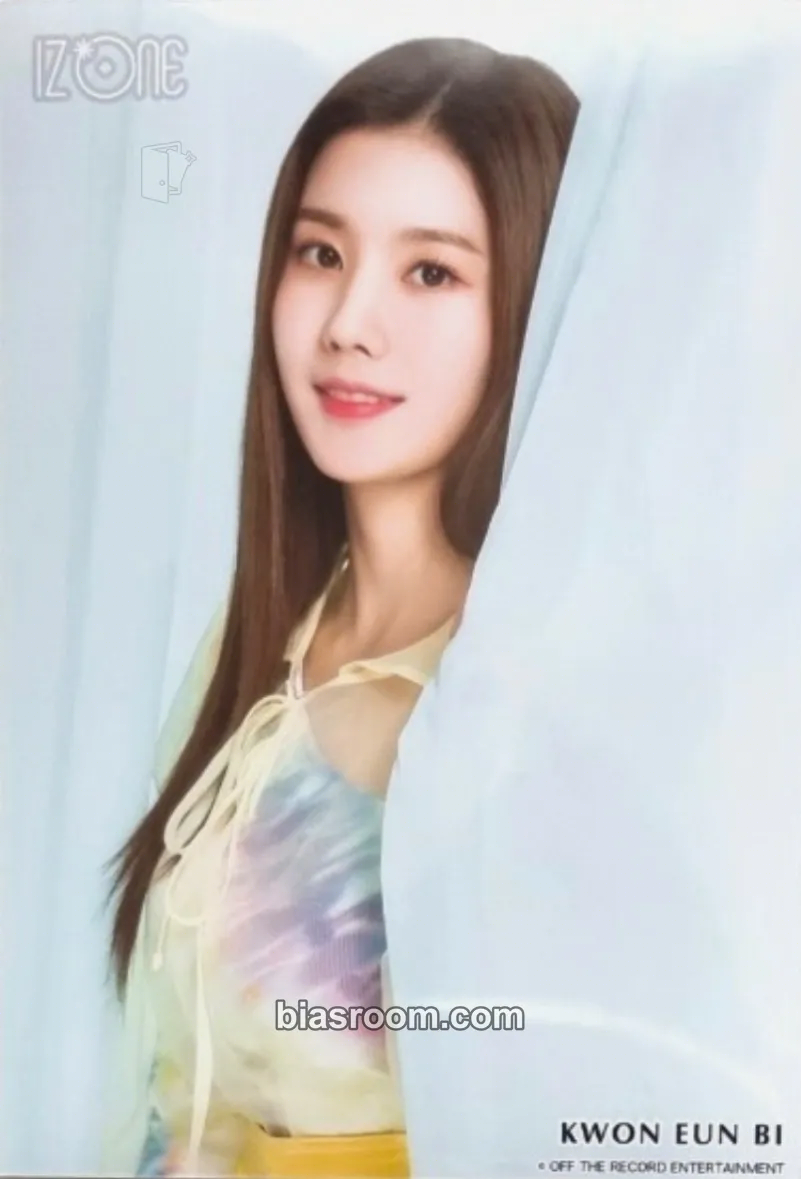 Kwon Eunbi EYES ON ME Photocard - IZ*ONE - IZ*ONE K-pop photocard