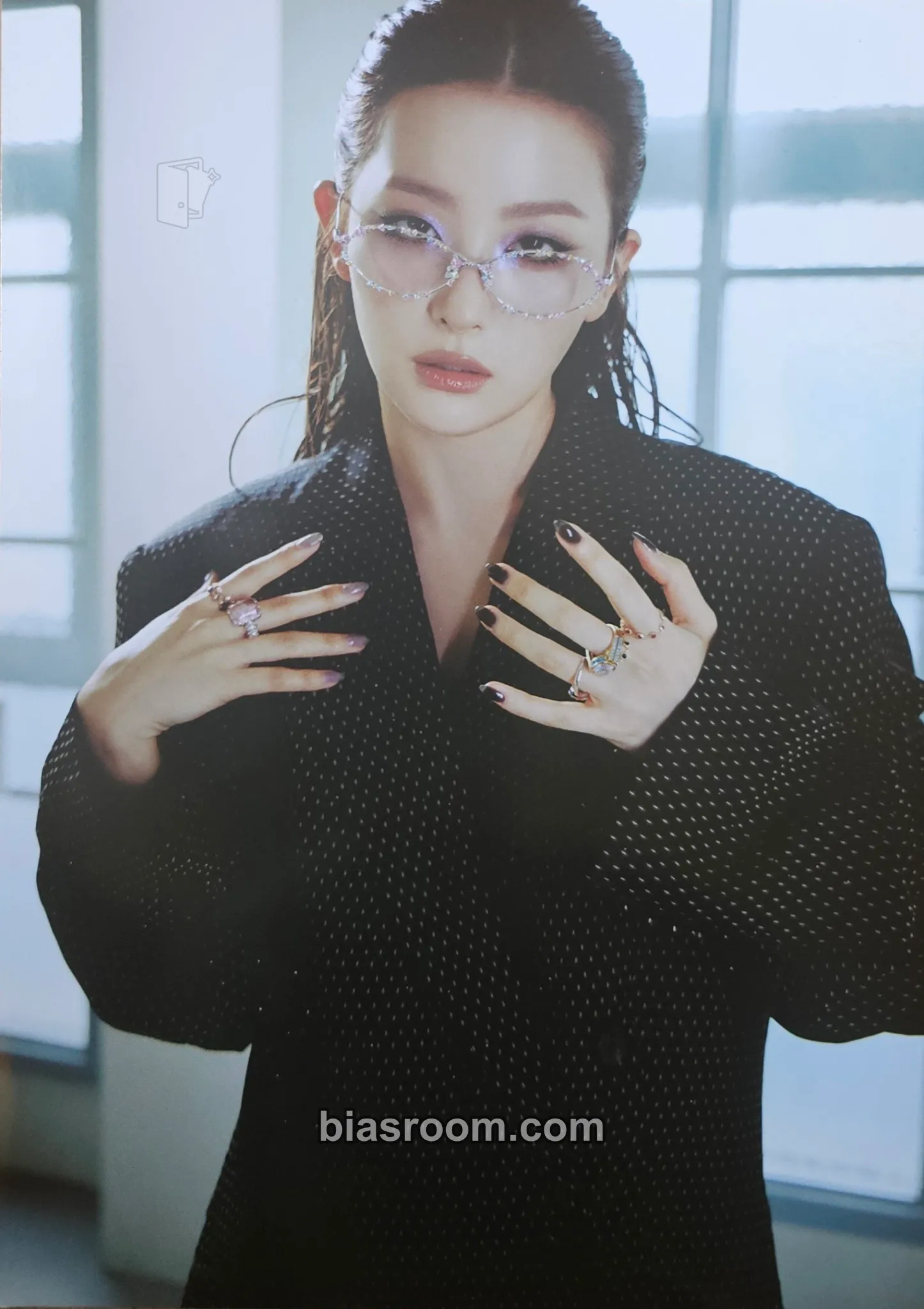 Seulgi KNIGHT Magazine Photocard - Red Velvet - Red Velvet K-pop photocard