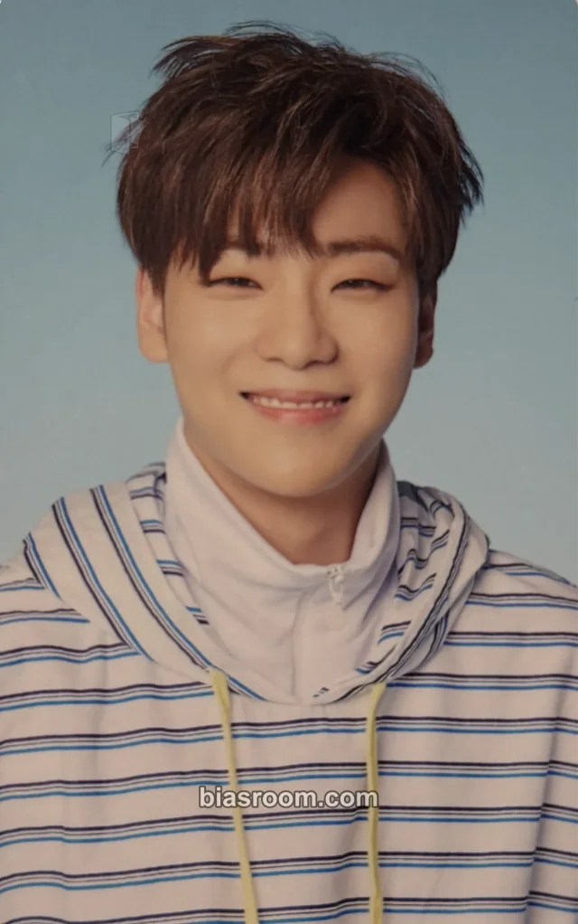 ONF - E-Tion - ON/OFF -Japanese Ver.- Album album photocard first press only