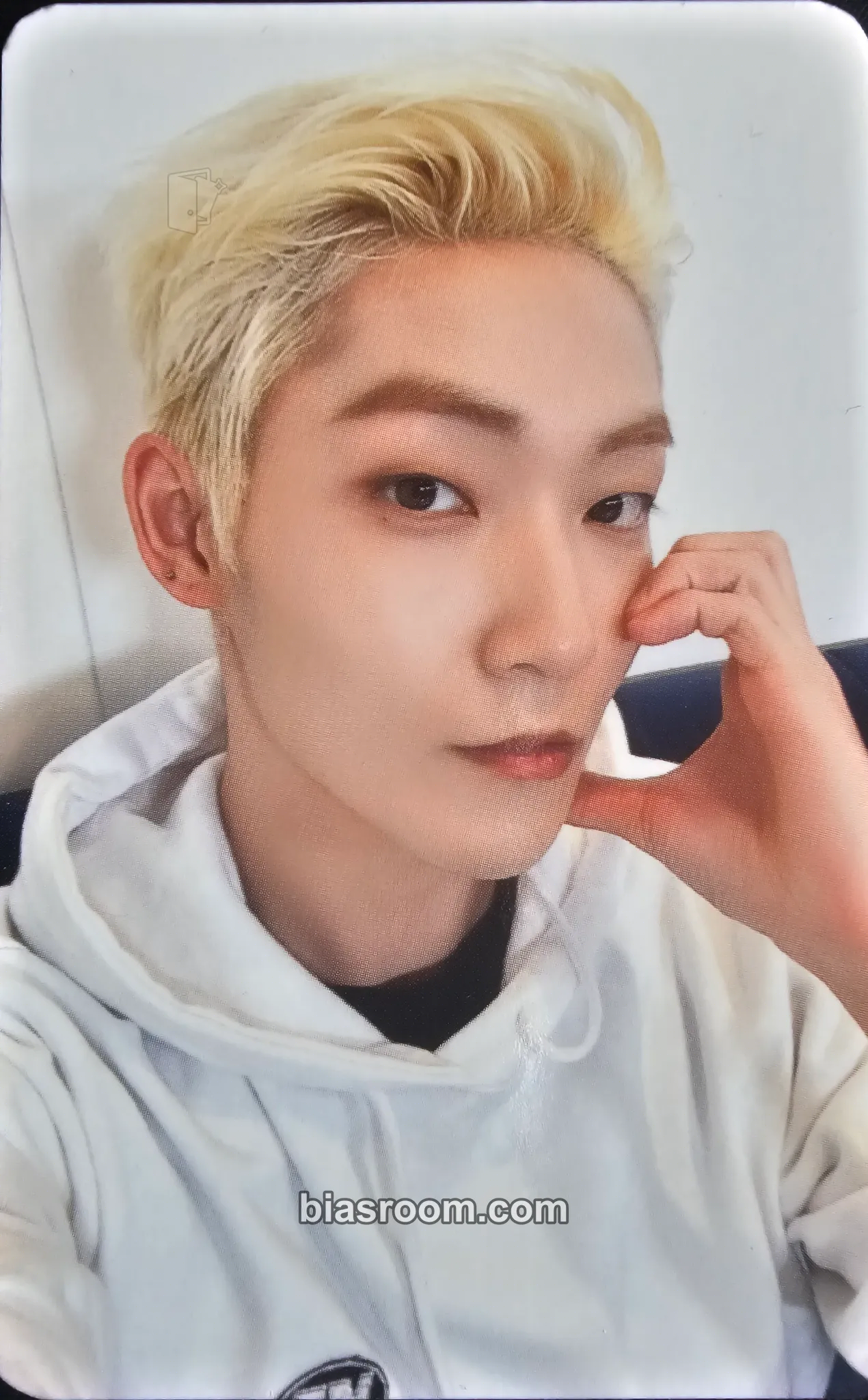 Kevin Maverick Photocard - THE BOYZ - THE BOYZ K-pop photocard
