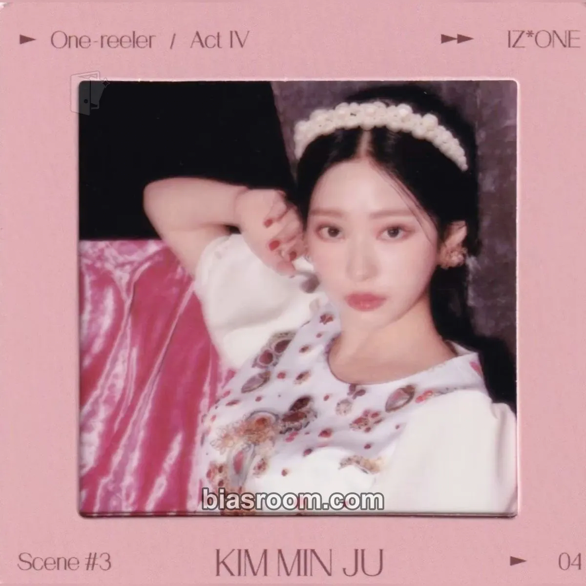 Minju One-reeler / Act IV Photocard - IZ*ONE - IZ*ONE K-pop photocard